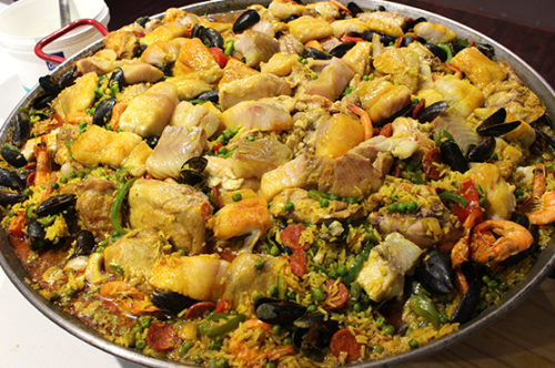 Repas caquelon paela traiteur